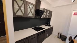 Urban Oasis, Serene, Stylish, Spacious with Free Garage - 1