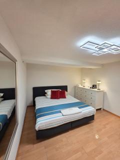 Hello Zimmer - Brügg - 6