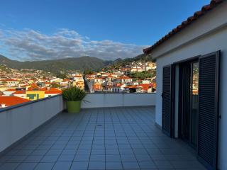 Beachfront Penthouse with Panoramic Ocean-View Terrace VIP Baia - 5