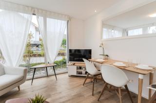 Bright modern home with terrace and underground garage - 2