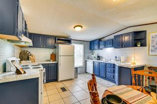 Countryside Home with Pond and Pasture Views in Iuka! - 8