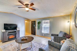 Countryside Home with Pond and Pasture Views in Iuka! - 5