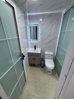 Glamping Pod with a Hot Tub in Orchard - 7