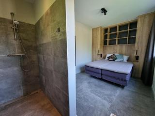 Villa in Balk with Private Jetty on Slotermeer - 1