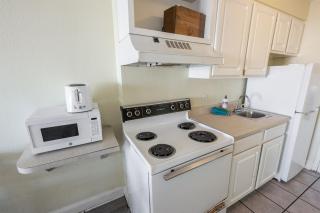 Fantastic views, two queen beds, high floor! - 4