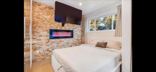 Mission Beach Suite Parking Steps 2 Ocean - 5