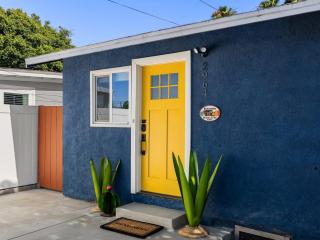 Barrio Casita - 2Bd, Central, Parking, EV Charging - 9