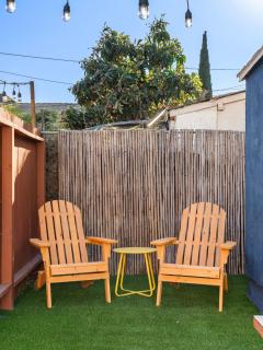 Barrio Casita - 2Bd, Central, Parking, EV Charging - 7