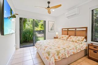9 Naiad Court - Rainbow Shores - Pool - Aircon - Wifi - Walk to beach - 3