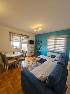 Jovana stan na dan Pale - 3