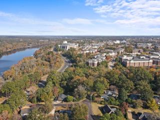 Sweet Home Bama Hideaway-Walk to UA & Bryant Denny Stadium - 4