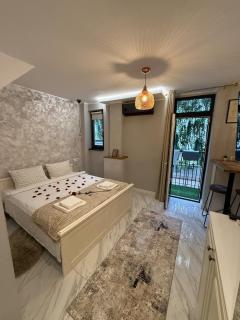 Quiet OldTown Sudio - 8