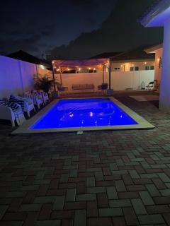 Detached villa with private pool in gated resort - 5