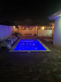Detached villa with private pool in gated resort - 0