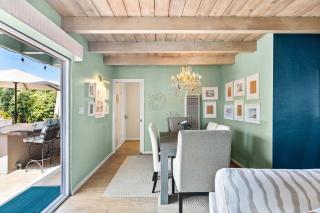 Stay & Play Pacific Beach Compound - 3