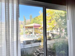 Bright & Comfy Double Queen Suite at Zermatt - 206 - 9