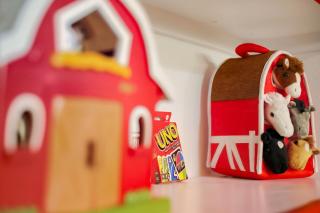 Resort Backyard Sportcourt Pool Hot Tub - 1