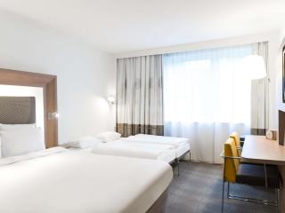 Novotel Brussels Airport - 2