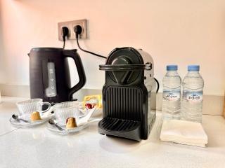 Modern and Central Apartment Almofid - 8