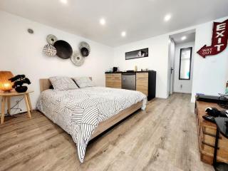 Chambre Privée, Villeron, proche aéroport CDG et Parc Astérix - 0