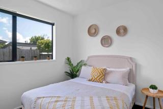 6 Bedrooms Hillside Lodge - Rotorua - 8