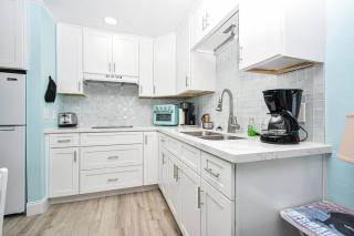 Cedar Key Island Condo 228 - 3
