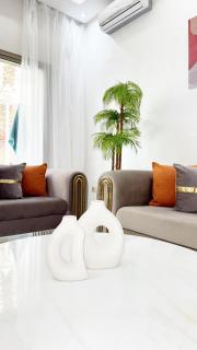 Modern apartment with pool, private parking - 1