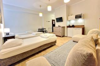 Hostel Helvetia Rooms Warsaw CITY CENTER and OLD TOWN - Warsaw - 4