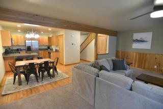 Mountain Therapy by Casago McCall - Donerightmanagement - 7