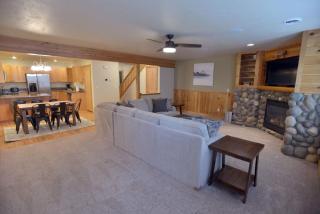 Mountain Therapy by Casago McCall - Donerightmanagement - 1