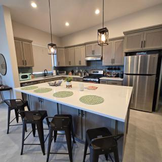 Rustic Ranch Oasis with Privacy, Pool and Hottub - 6