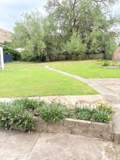 The Kandos Nook- Adventure, Wine & Country Charm - 4