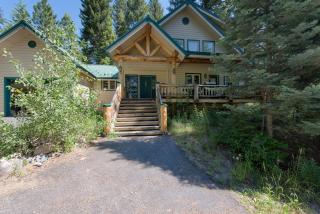 Sharlie's Nest by Casago McCall - Donerightmanagement - 2