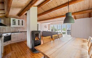 Cozy Home In Meisingset With Kitchen - 4