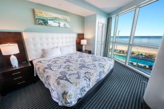 New Amazing CornerAmazing Views Honeymoon Suite! - 0