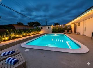 Private Pool Villa Tropical Retreat Near Beach - 4