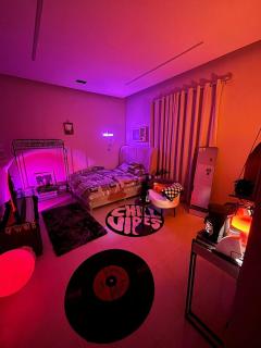 استوديو مميز بأثاث انيق في قلب الخبر بدخول ذاتي 12 - 5