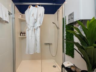 Bella Luna - Chic Old Town Warsaw Apartment - 4