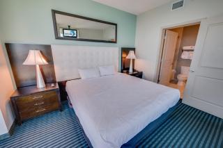 New HIGH 2BR 20th FLOOR, Direct Oceanfront, Pools! - 9