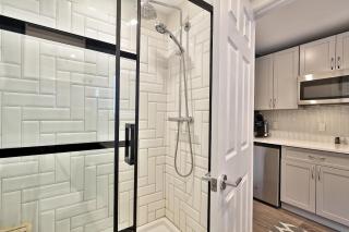 Killington Center Renovated Studio with Kitchenette on Bus Route and Discounted Ski Rentals - 5