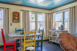 Catch of the Day Pet-Friendly El Pescador 1 Block from the Beach - 1