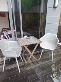 Pohutukawa Studio on Hugoway, Papamoa Beach - 9