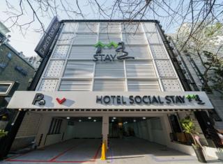 Social Stay - 2