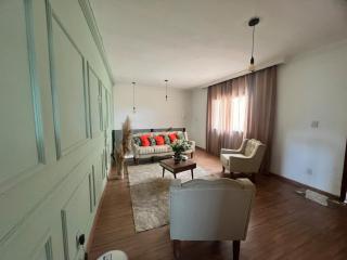 Casa com vista para o pico Itacolomi a 2 km do centro - 0