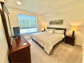 New Condo with LOTS of Amenities - 9