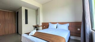 Shencasa Living Juanda - 3
