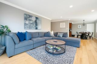 @ Marbella Lane Seaside Retreat, Walk to the Beach - 4