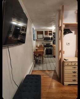 Quiet, Convenient Studio Andover Merrimack Valley - 4