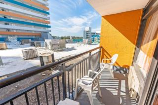 Remodeled Condo, Waterpark View at Landmark Resort - 5