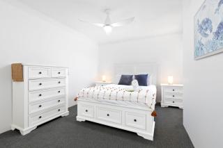 Regency Court - Unit 15 - Beachfront Unit - 4